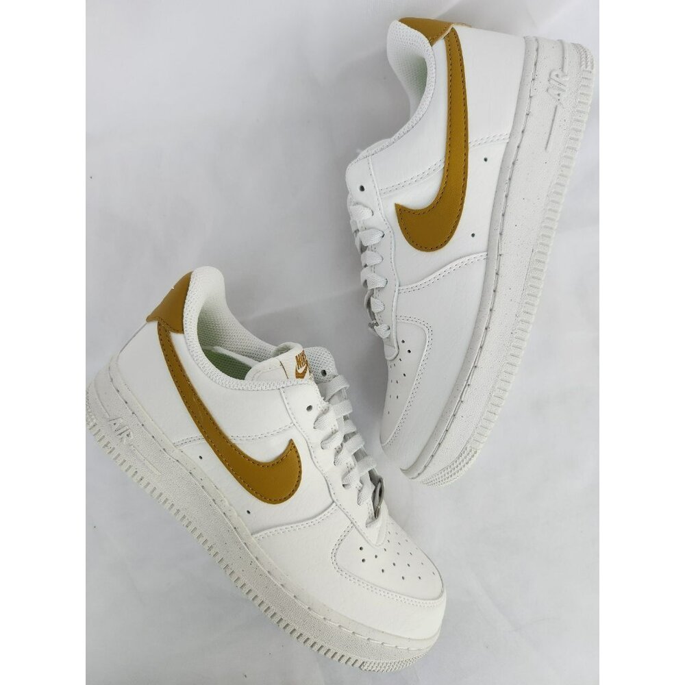 7 WOMEN'S NIKE AIR FORCE ONE AF1 LOW WHITE BRONZINE DV3808-101